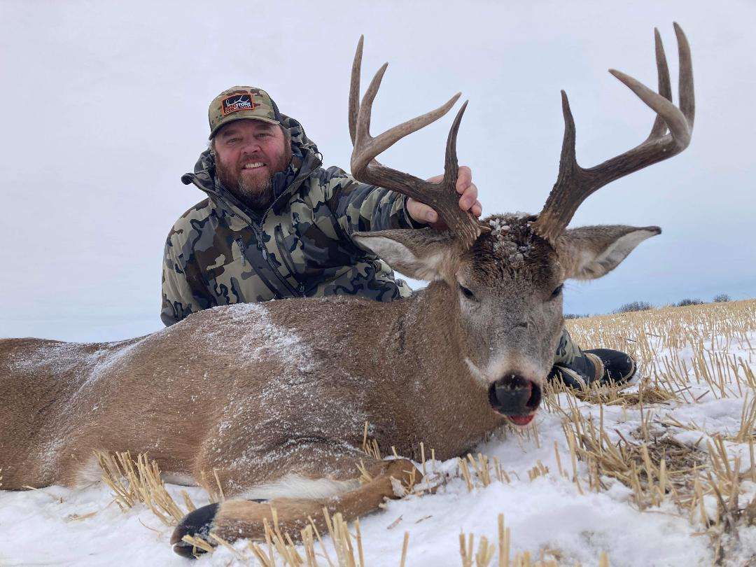 Alberta Whitetail Hunts Alberta Whitetail Hunts